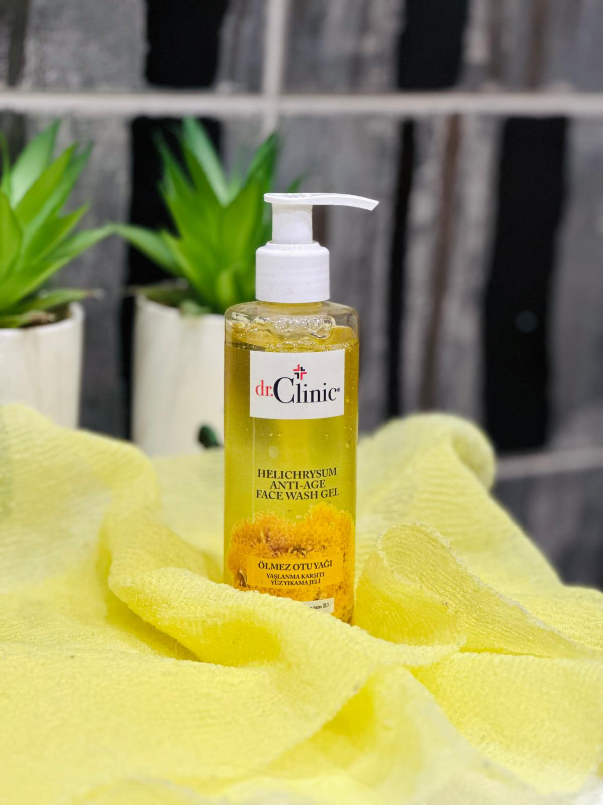 Dr.Clinic Ölmez Çiçeği Otu HELİCHRYSUM Yenileyici Yüz Yıkama Jeli 200 ml